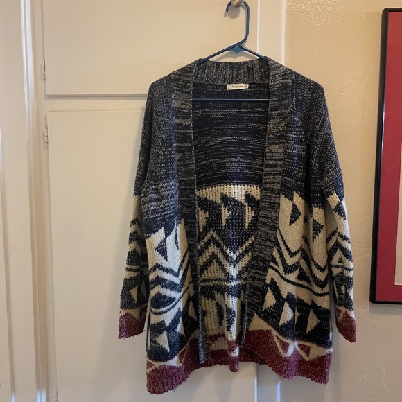 LF Brand oversized cardigan sweater - Picture 1 of 6